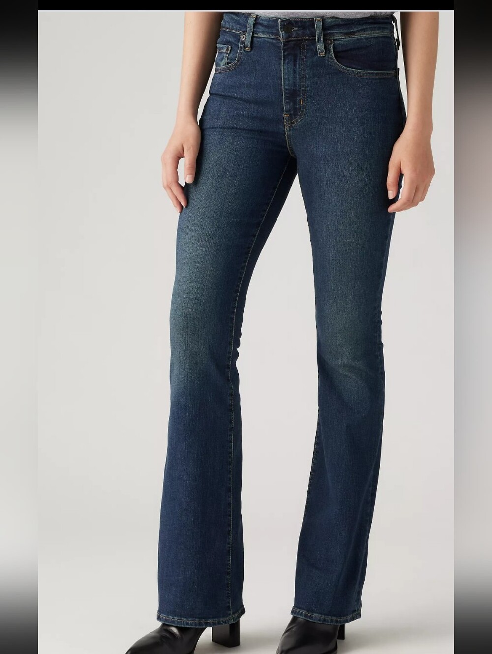 Levis 726 Flare Dark Stretch Denim Jeans *NWT *32x32 - Picture 3 of 5